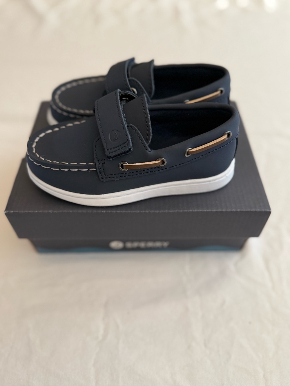 Size 8T | Sperry Toddler Boat Shoes (NWOT) - Picture 3 of 8